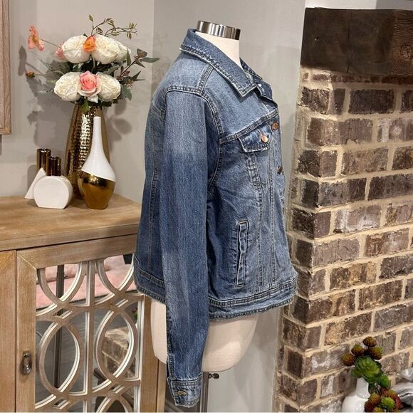 UNIVERSAL THREAD Women’s 90’s Baggy Trucker Jacket in the Size Large - Picture 8 of 12